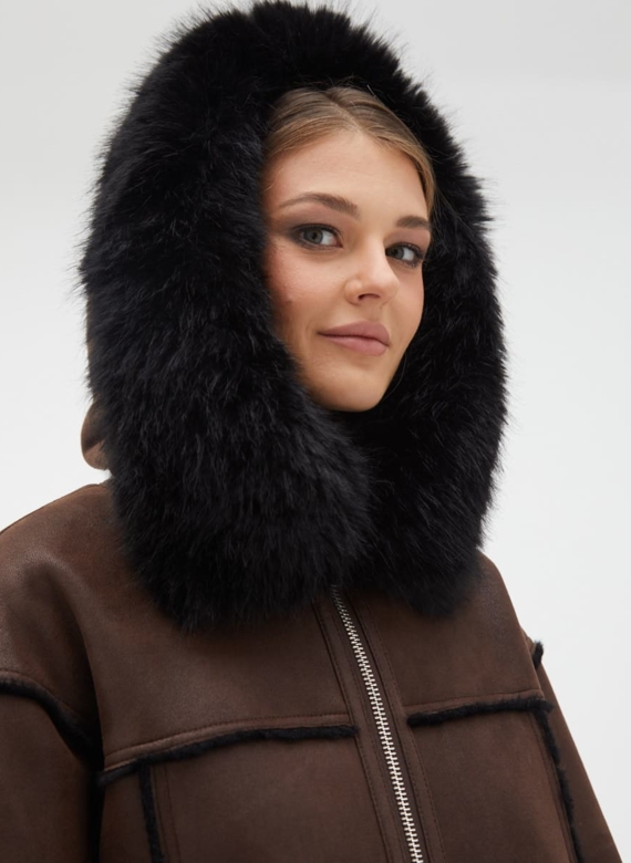 Женская дубленка из эко кожи с капюшоном