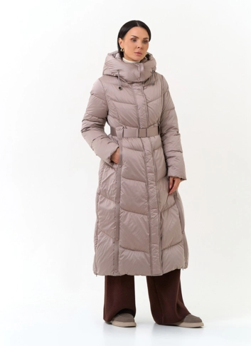 Женский пуховик с капюшоном фото