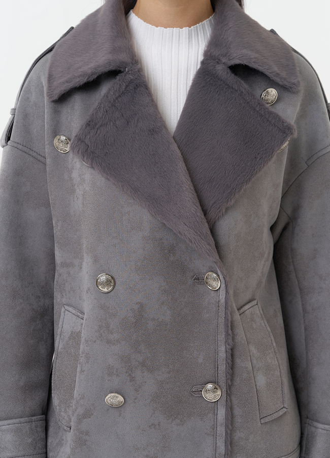 Дубленка из эко замши с акцентными пуговицами модель № 29987 универмаг малина