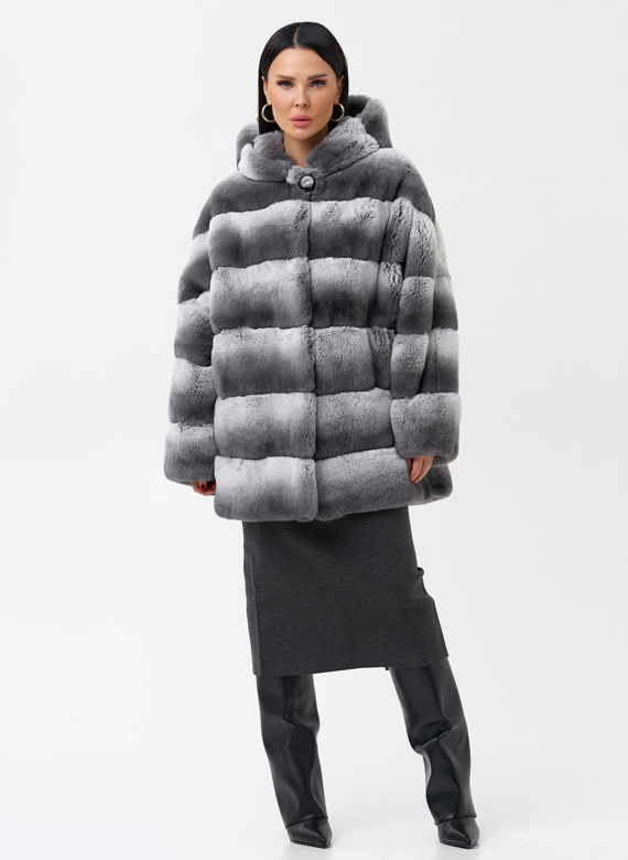 Шуба из кролика с капюшоном