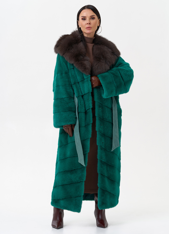 Норковая шуба с капюшоном из меха куницы модель № 29253 универмаг малина